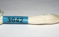 Нитки для вышивания "GAMMA" мулине ( 0820-3070 ) х/б 24 x 8 м №3042 серо-кремовый