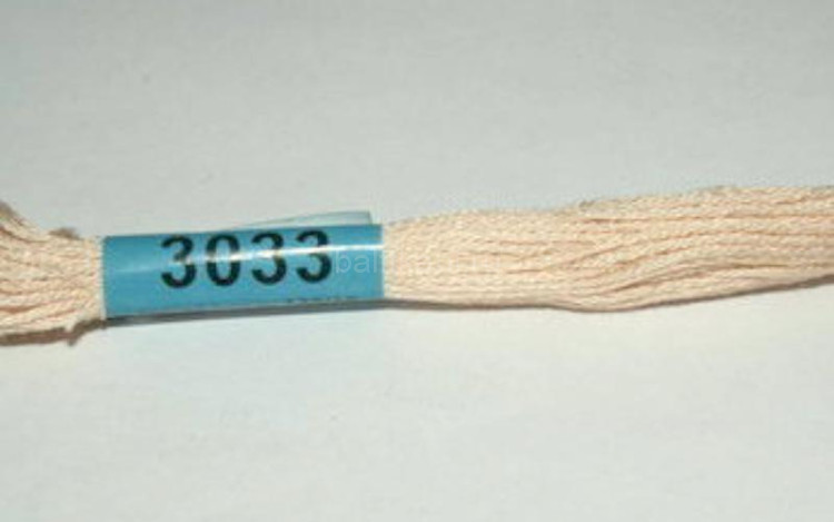 Нитки для вышивания "GAMMA" мулине ( 0820-3070 ) х/б 24 x 8 м №3033 св.бежевый